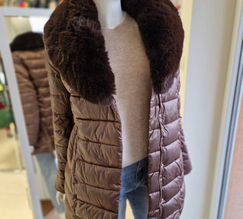 Hnedá elegantná bundoška 