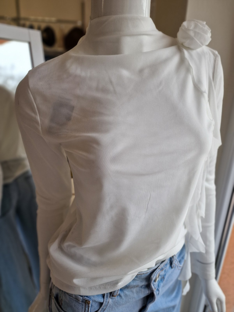 Roláčik s ružičkou 