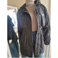 Čierna prechodná parka