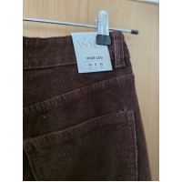 Hnedé menčestráky