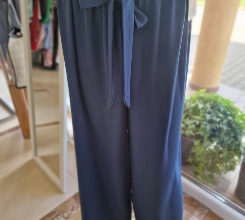 Tmavomodré letné gate 