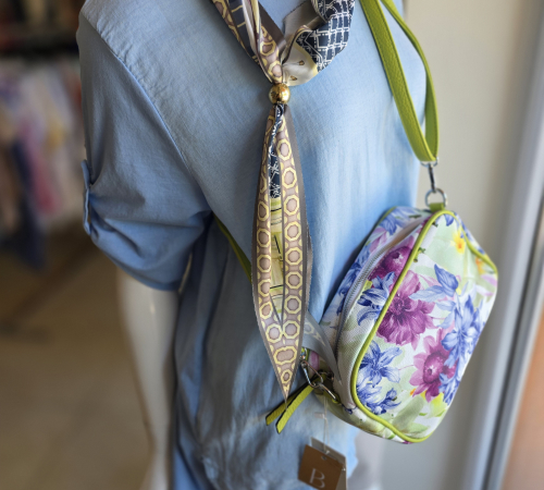 Crossbody kvetinka